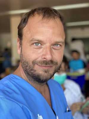 Vocal: Dr. Ignasi Julià Amill